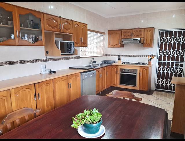 3 BEDROOM HOUSE SOLD IN BLUFF